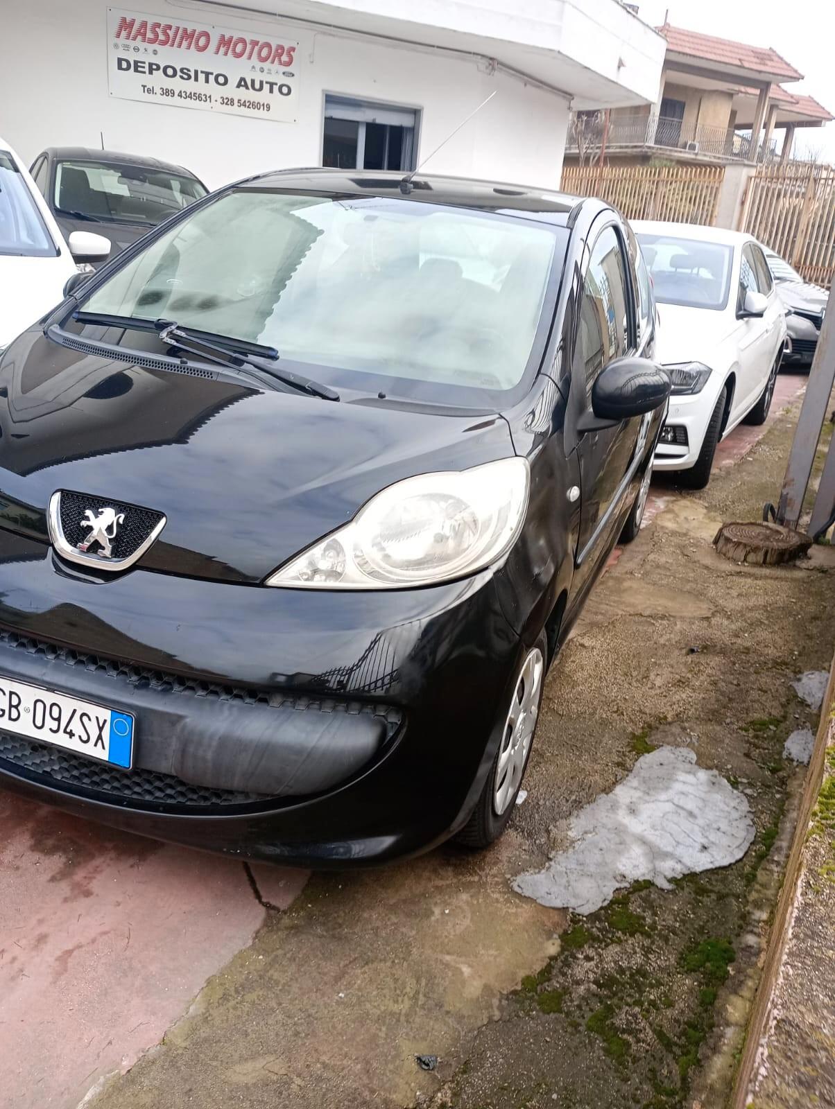 Peugeot 107 1.0
