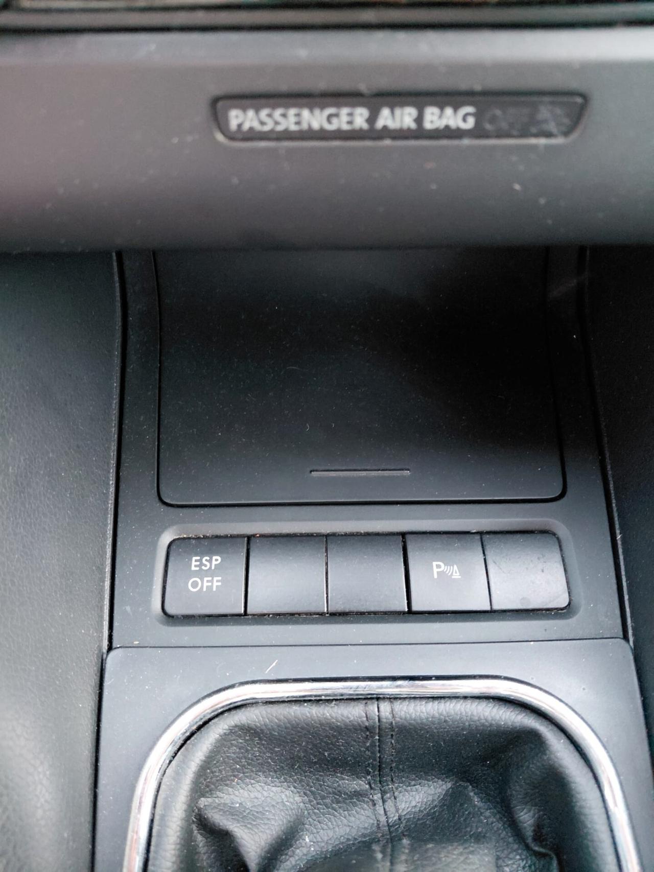 Volkswagen Golf 2.0 TDI 110CV DPF 5p. Highline 2010