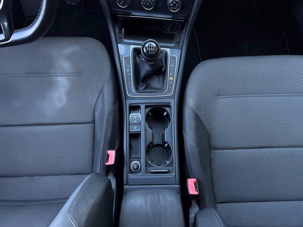 VOLKSWAGEN Golf 1.0 TSI 110 CV 5p. Business BlueMotion Technology del 2018