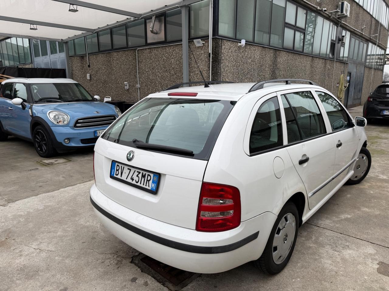 Skoda Fabia 1.4 benzina euro4 neopatentati spaziosoa