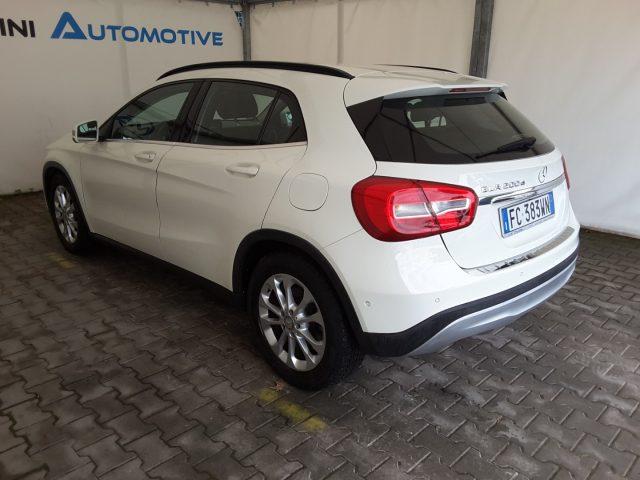 MERCEDES-BENZ GLA 200 d 136cv Executive