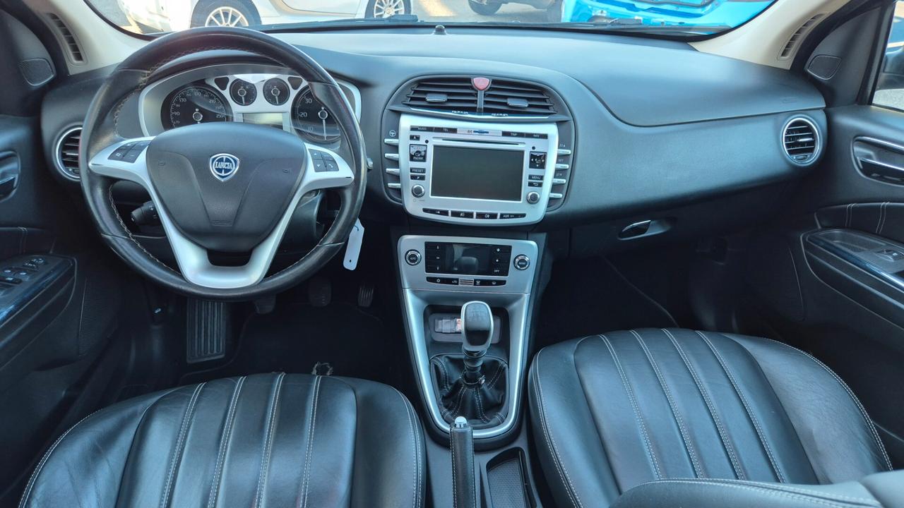 Lancia Delta 1.6 MJT DPF Platino