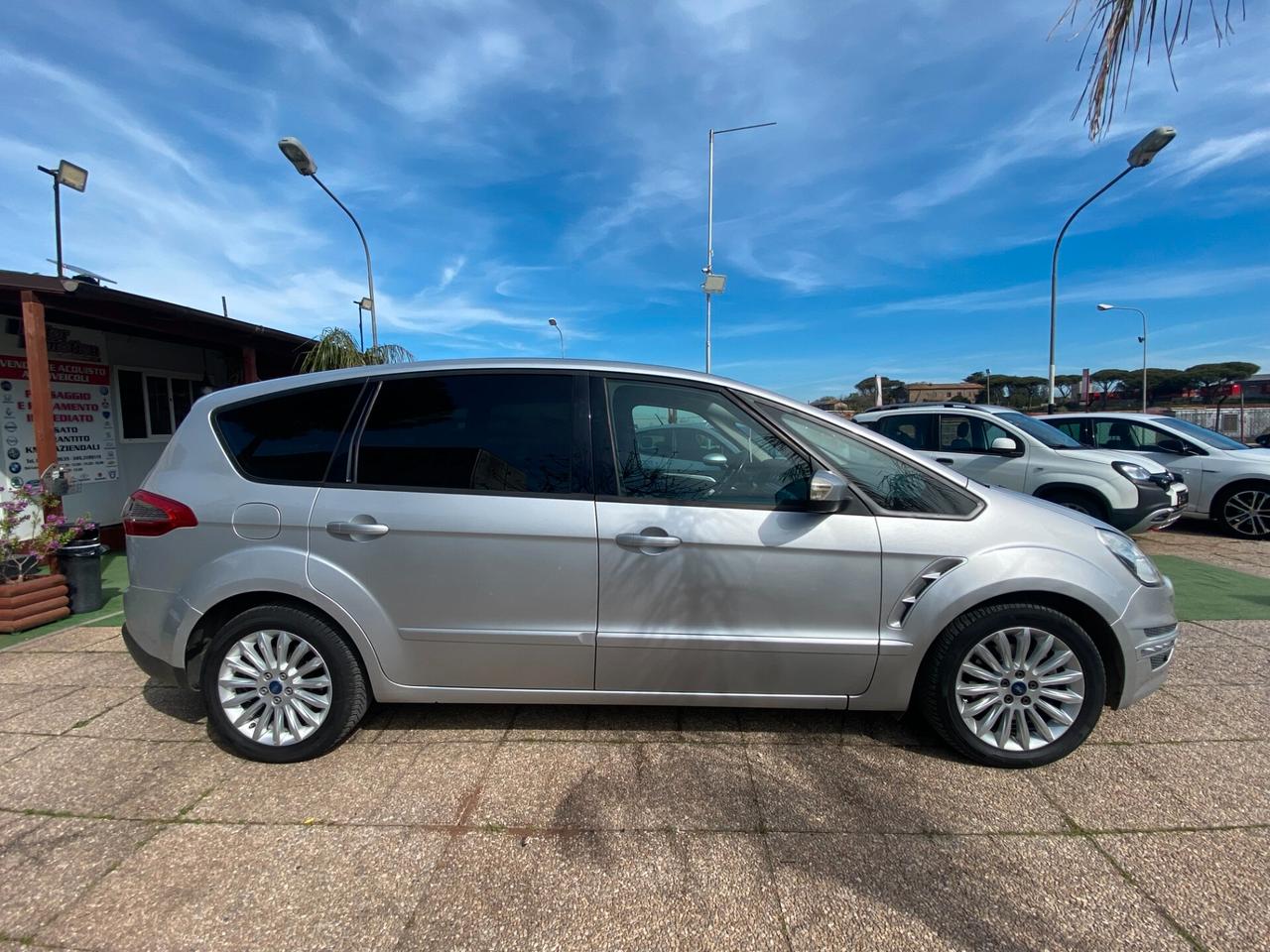 Ford S-Max 2.0 TDCi 140CV Powershift Nav Edition