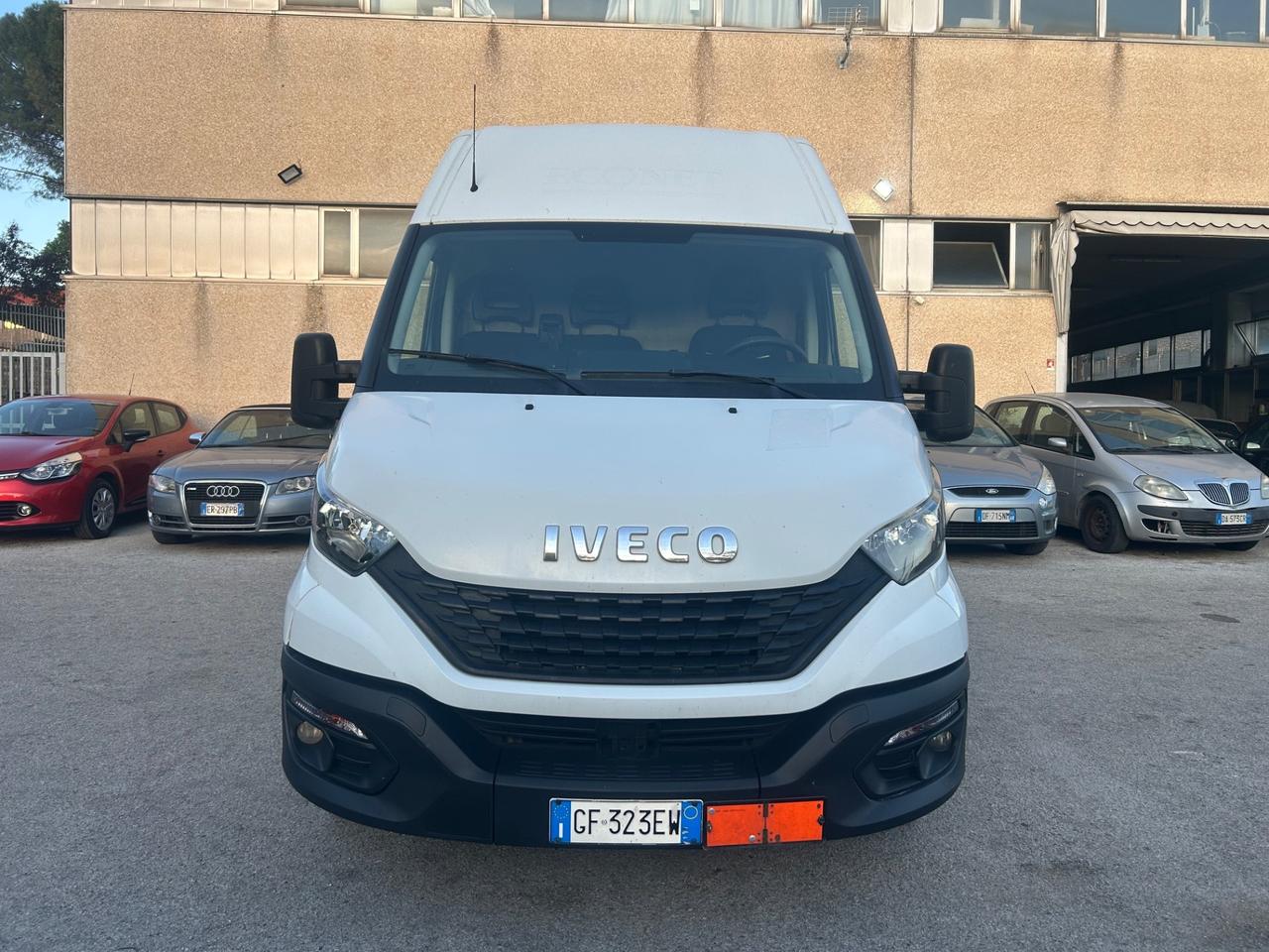 Iveco Daily 35S14V 2.3 Diesel 2021