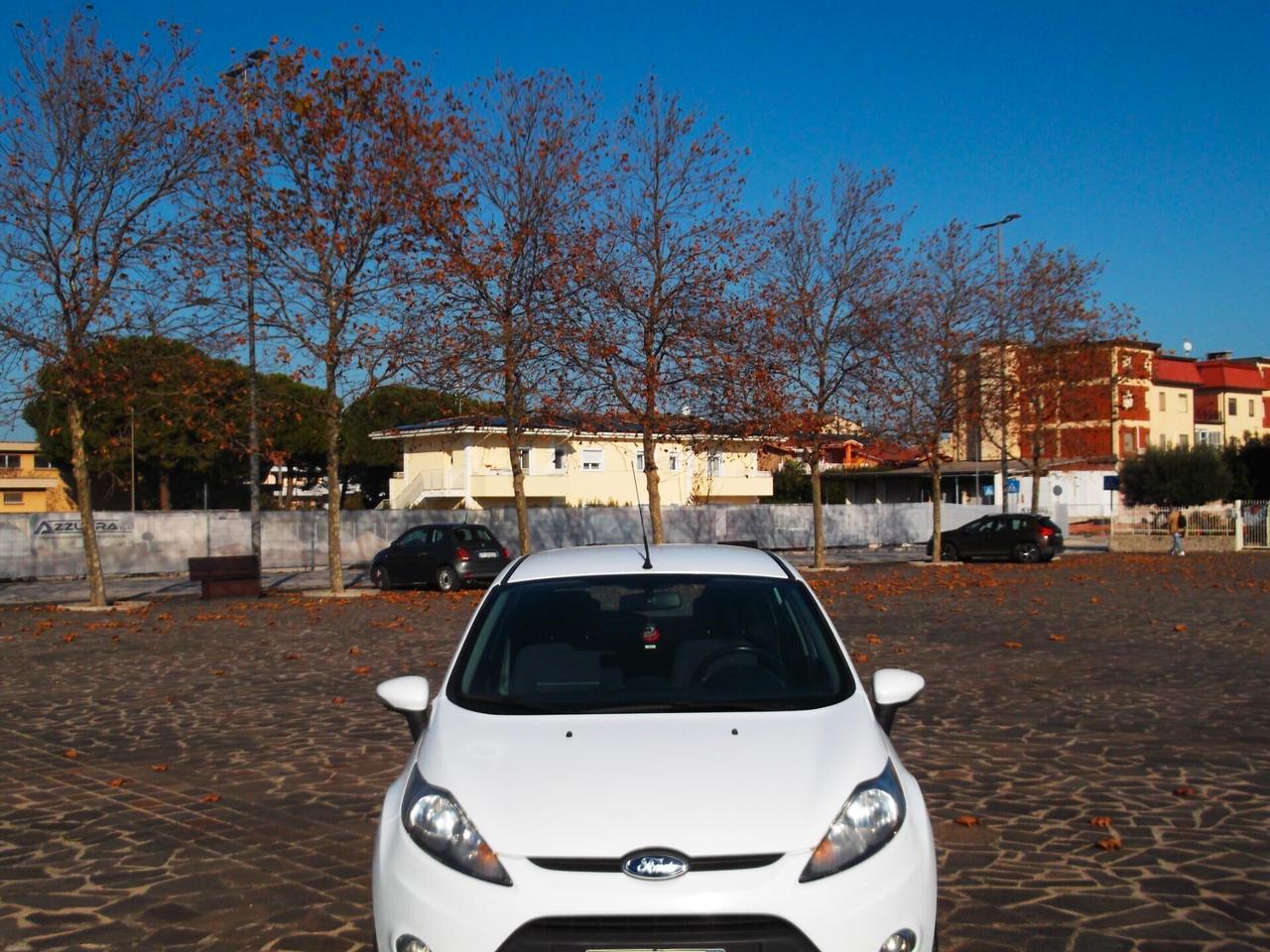 Ford Fiesta 1.4 GPL Neopatentati 2012