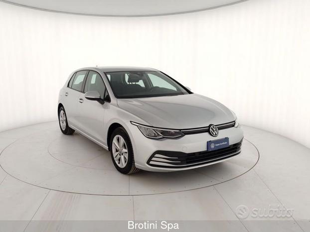 Volkswagen Golf 1.0 eTSI EVO DSG Life