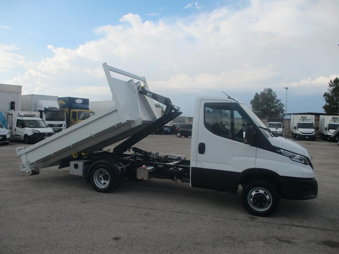 Iveco Daily 35C16 3000 160CV *SCARRABILE 16000KM GANCIO TRAINO