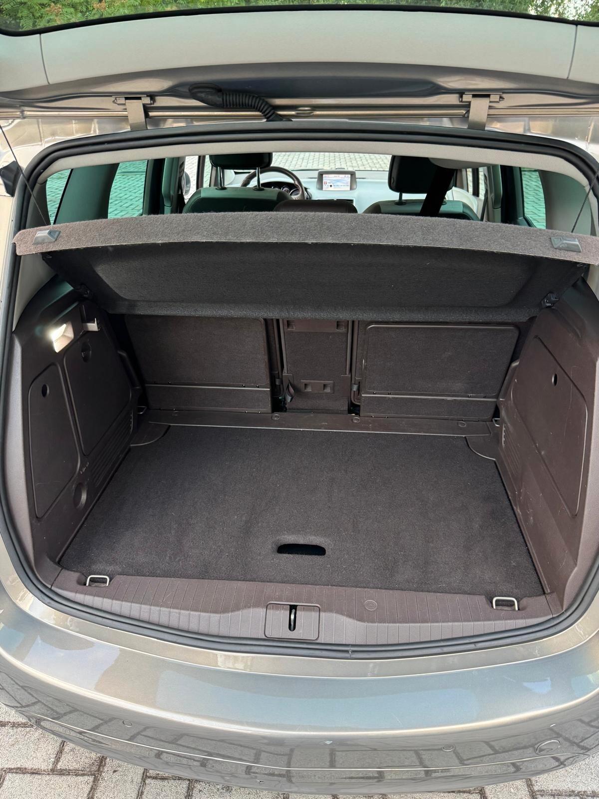 Opel Meriva 1.4 unico proprietario pari al nuovo
