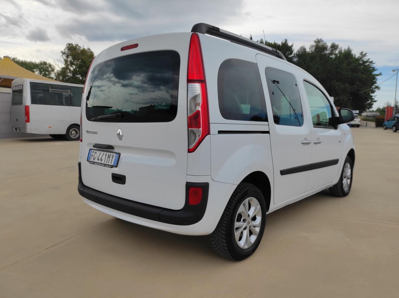 Renault Kangoo 1.5 dCi - 90cv 5 posti AUTOCARRO