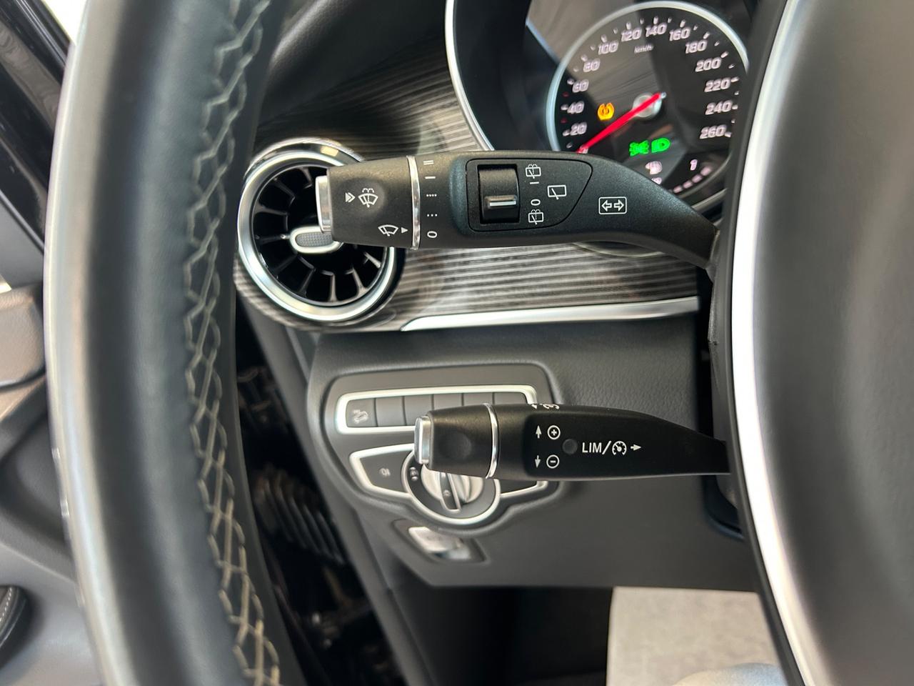 Mercedes-benz V 250 d Automatic 4Matic Premium Long