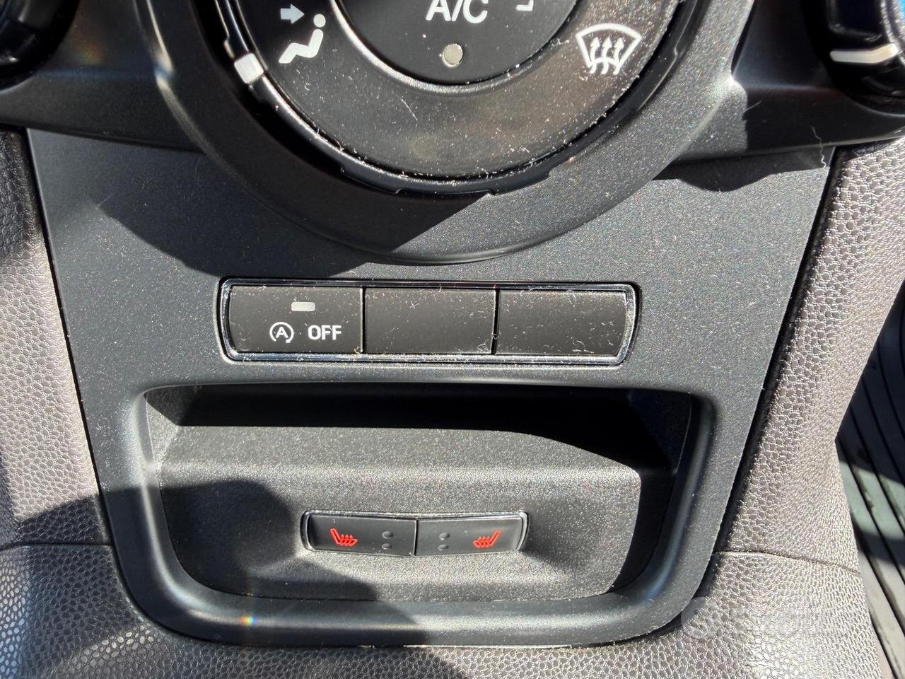 Fiesta 5p 1.0 Trend , neopatentati