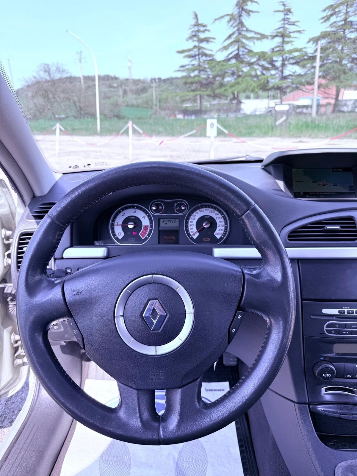 Renault Laguna 1.9 dCi Initiale