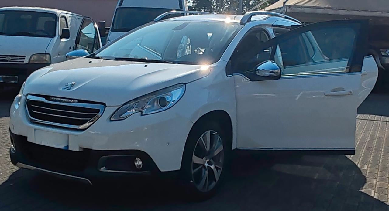 Peugeot 2008 e-HDi 92 CV S&S Urban Cross