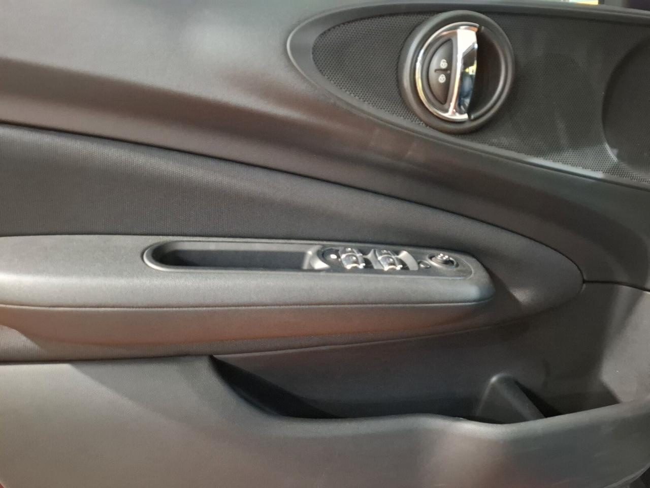 Mini Clubman 2.0 Cooper D Boost 115CV TAGLIANDI MINI