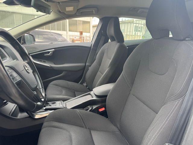 VOLVO V40 D2 Geartronic Business