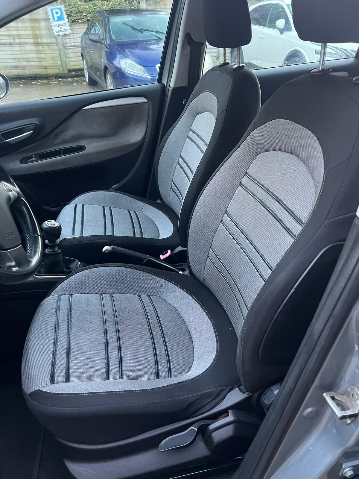 Fiat Punto Evo 1.4 5 porte gpl valido fino al 2030