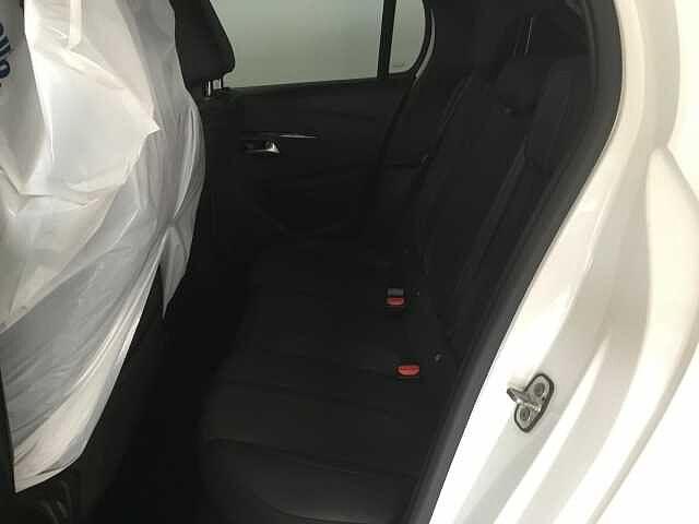 Peugeot 208 Allure Pack 1.2 100 cv - Usata
