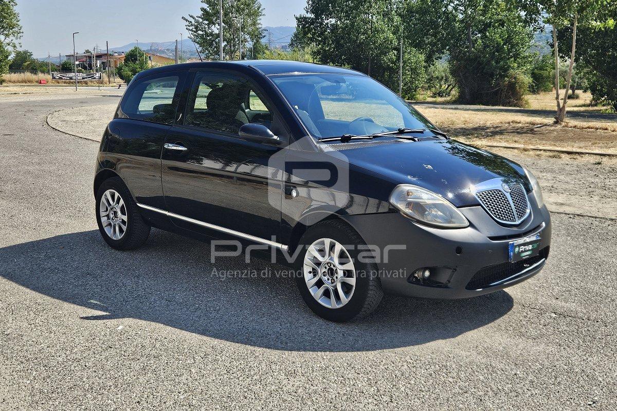 LANCIA Ypsilon 1.3 MJT 75 CV Platino