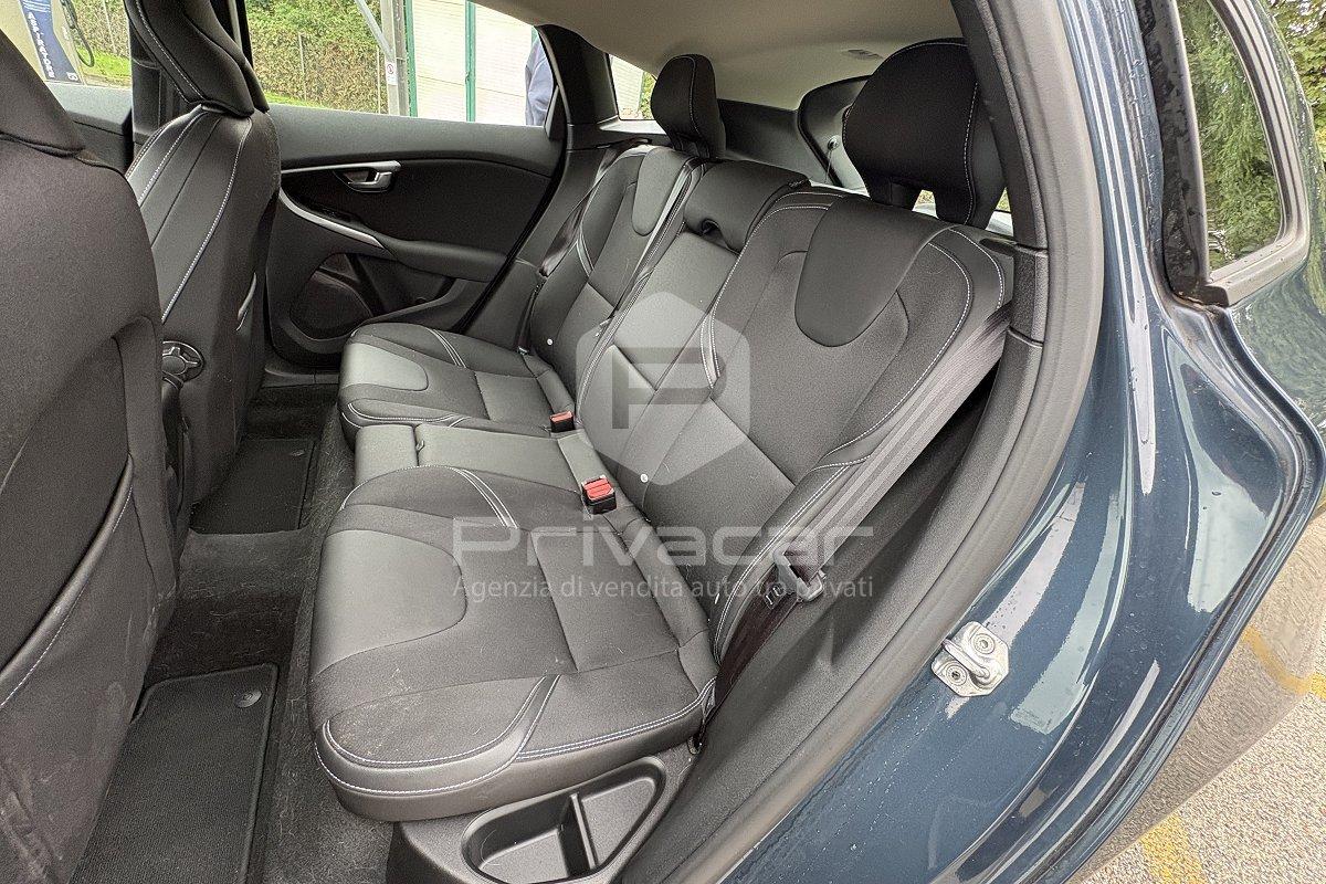 VOLVO V40 T2 Geartronic