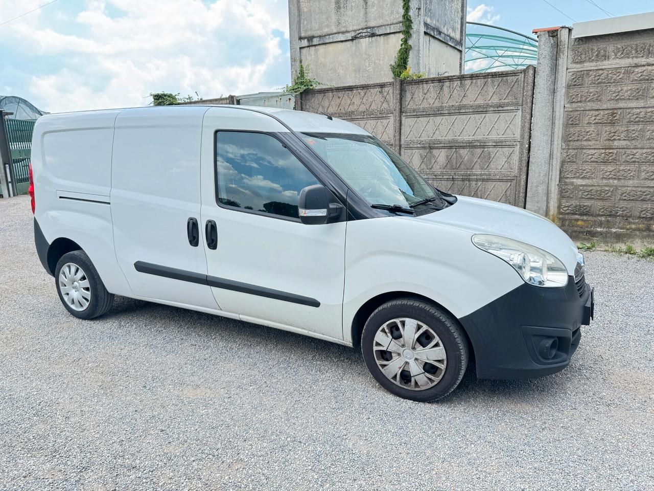 Fiat Doblo Maxi 2016
