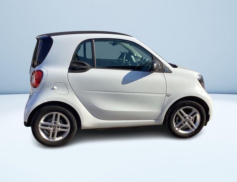 smart fortwo EQ PULSE 4,6KW