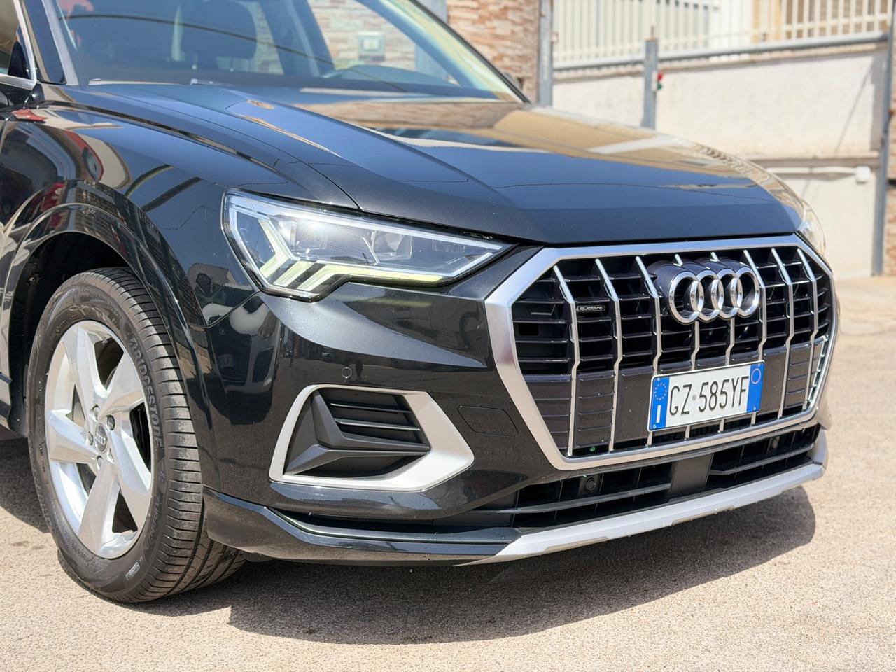 Audi Q3 2.0 tdi S-tronic Business Advanced-mod.2020 MATRIX/CAR PLAY