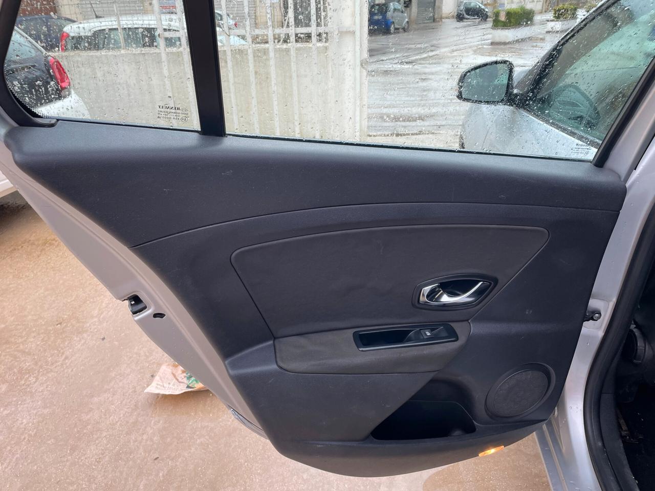 RENAULT MEGANE SPORTER 1.5 dCi - AFFARI FINE ANNO