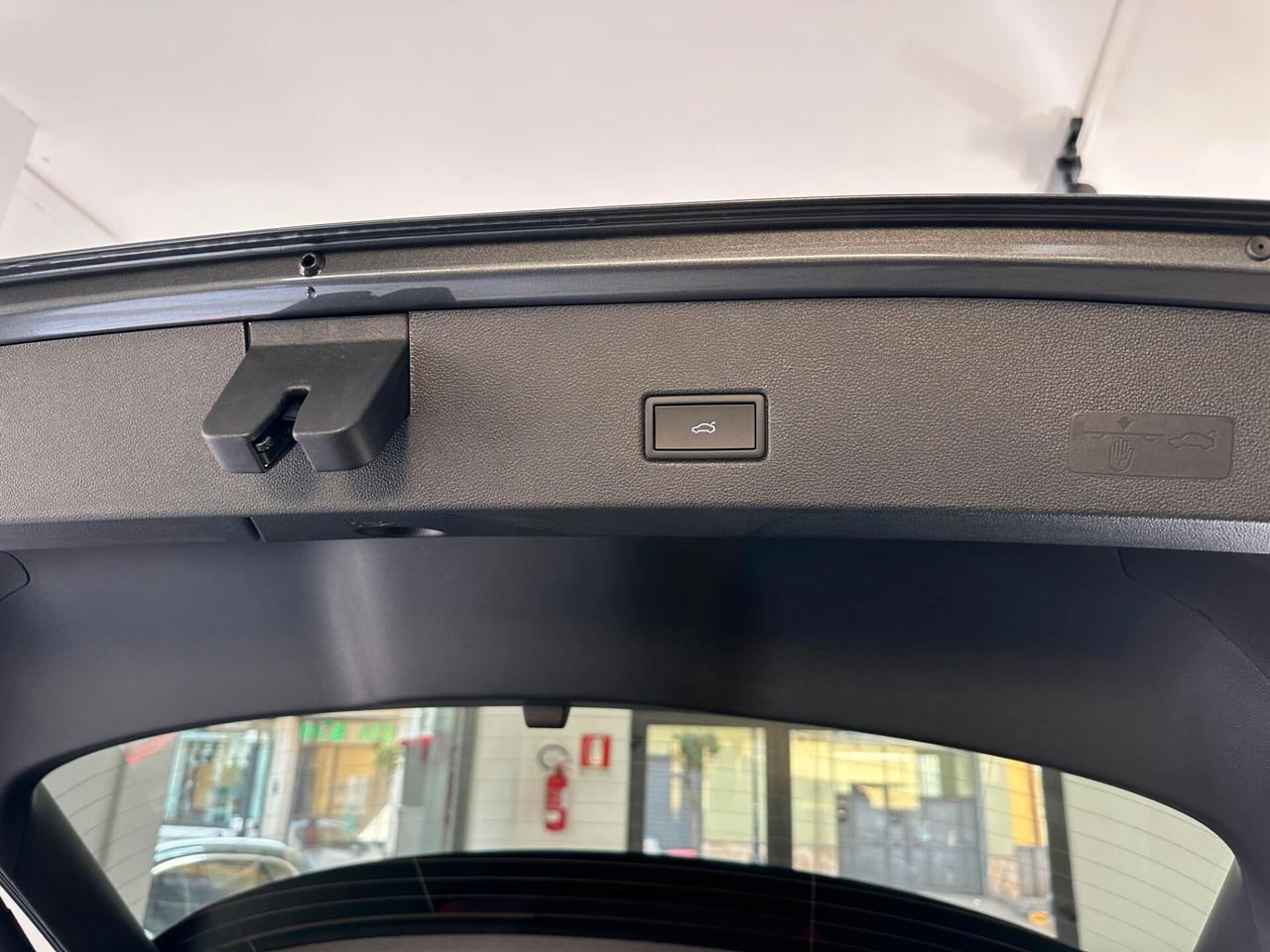 Volkswagen T-Roc 2.0 tdi R-Line 150cv