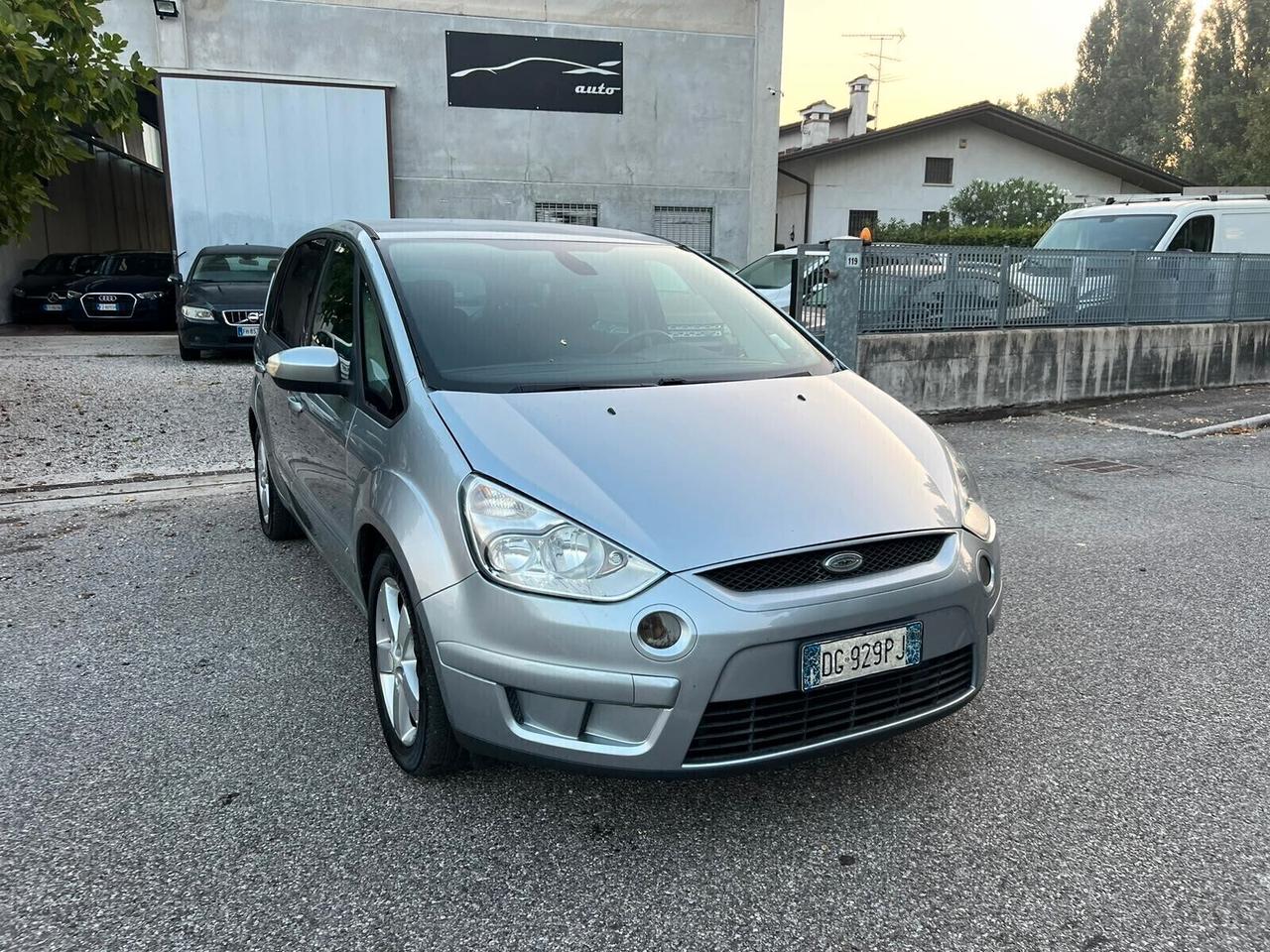 Ford S-Max 2.0 TDCi 140CV 6tr. Titanium DPF