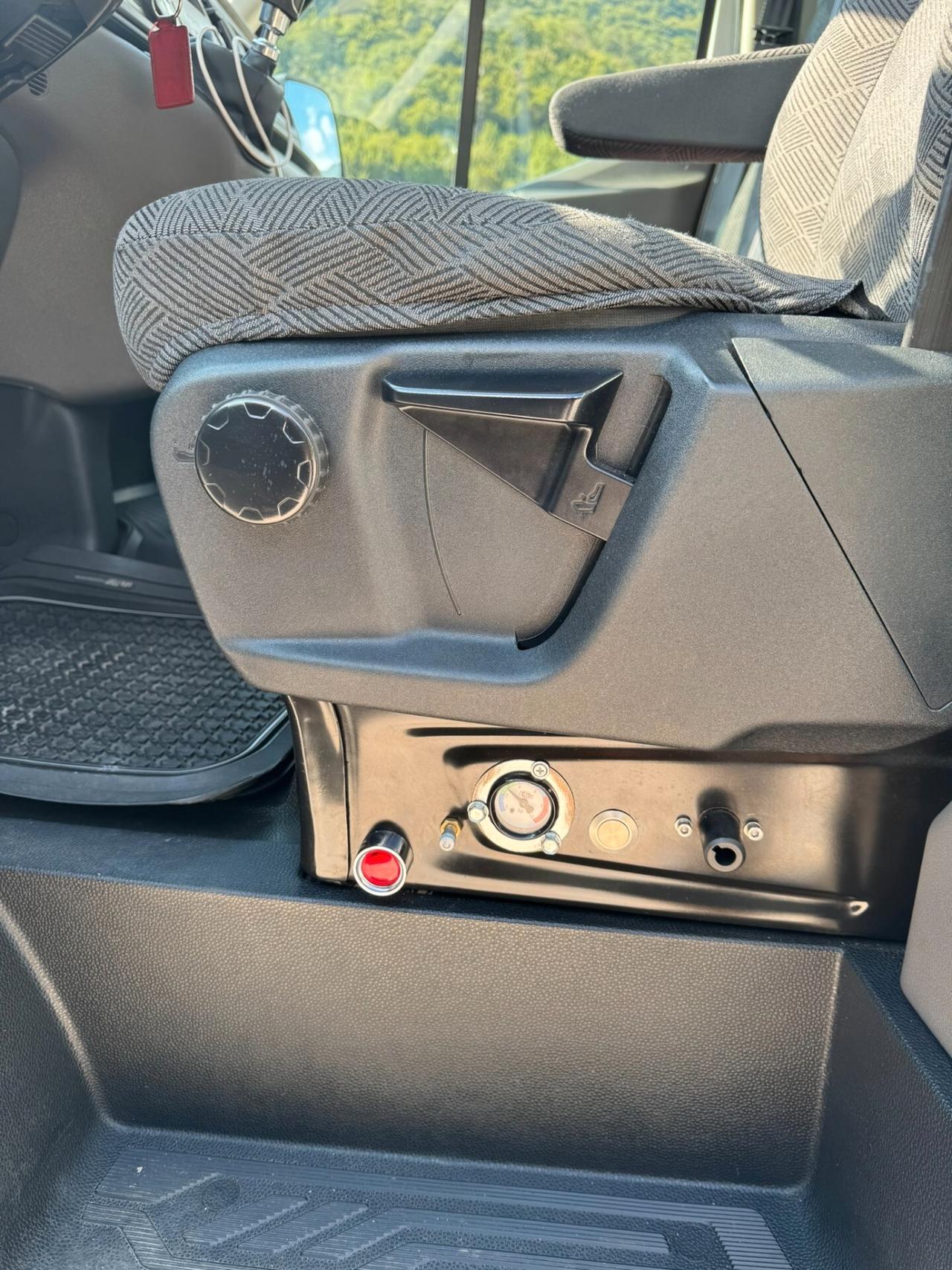 Ford Transit CARO ATTREZZI trasporto veicoli patente B