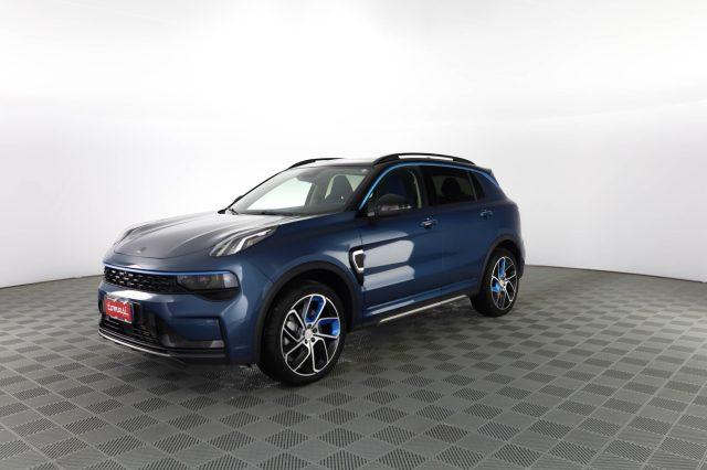 LYNK & CO 01 01 PHEV