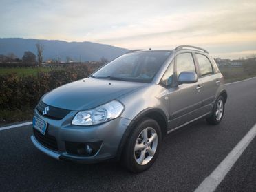 Suzuki SX4 4X4 1,6 BENZ- G.P.L.-GANCIO TRAINO-KM 105000