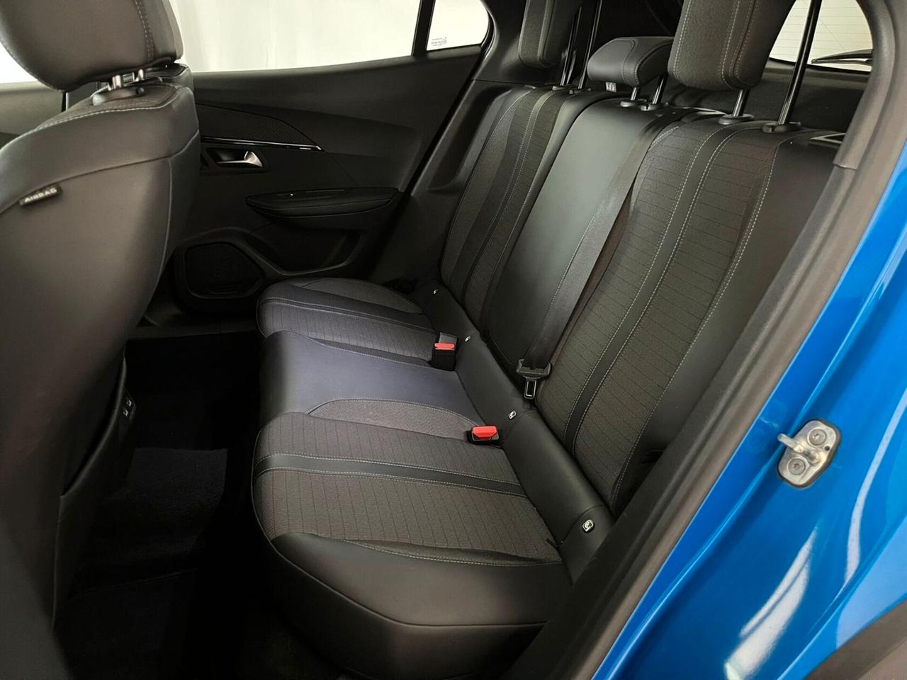 Peugeot 2008 BlueHDi 110 S&S Allure Pack