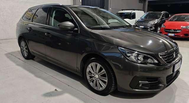 Peugeot 308 IVA ESPOSTA Allure Neopatentati