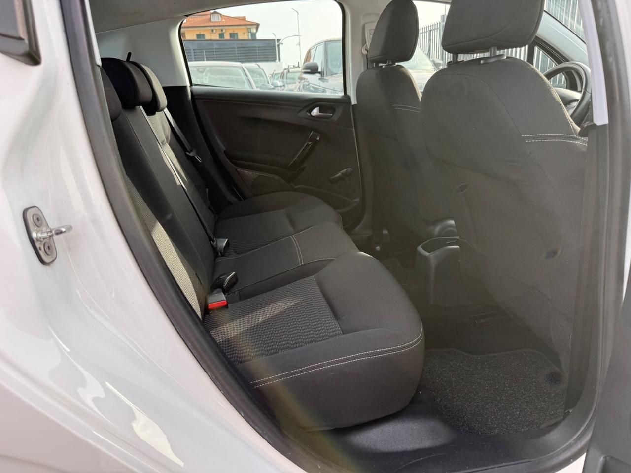Peugeot 208 1.2 Benzina 82 5 porte Allure