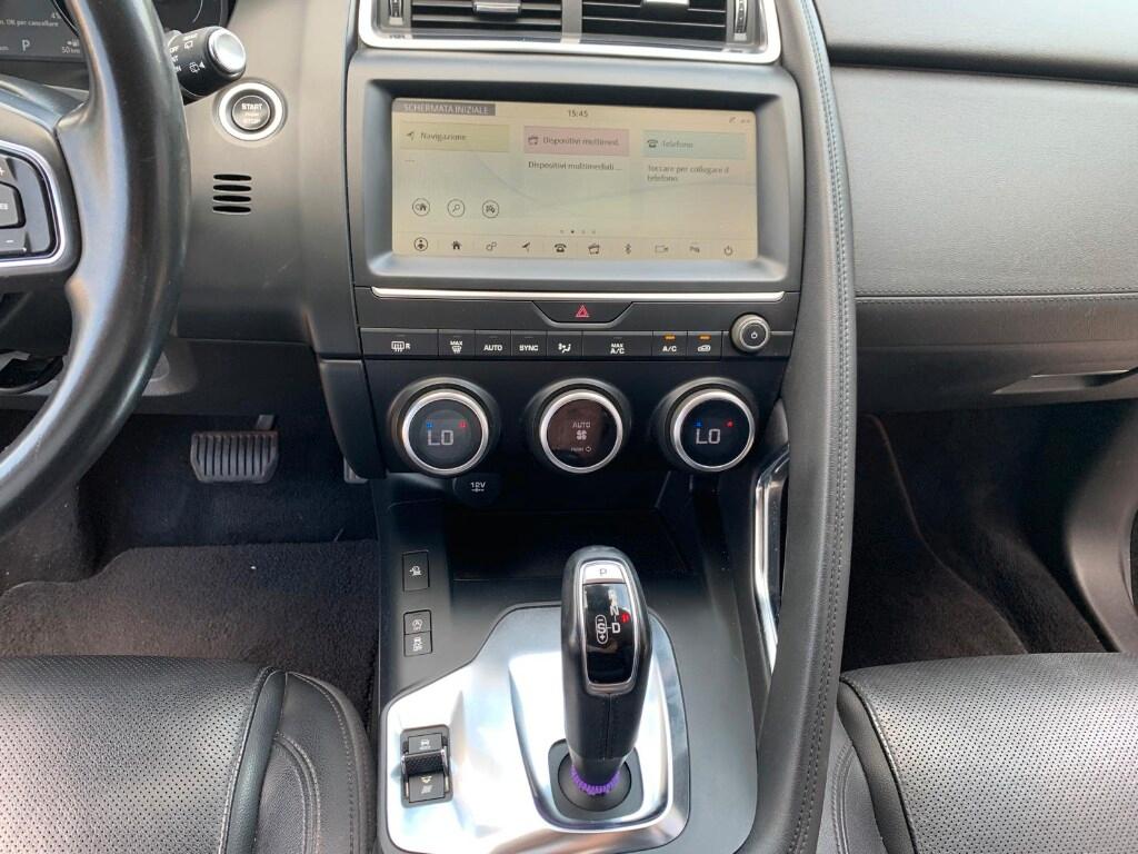 JAGUAR E-Pace (X540) E-Pace 2.0D 150 CV A...