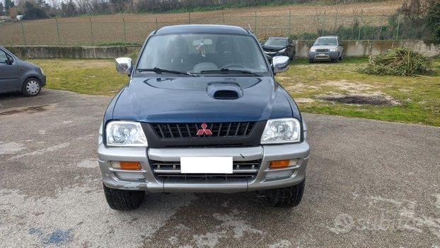 Mitsubishi L200 2.5 TDI 4WD 100CV Cabina Doppia R/D LOCK