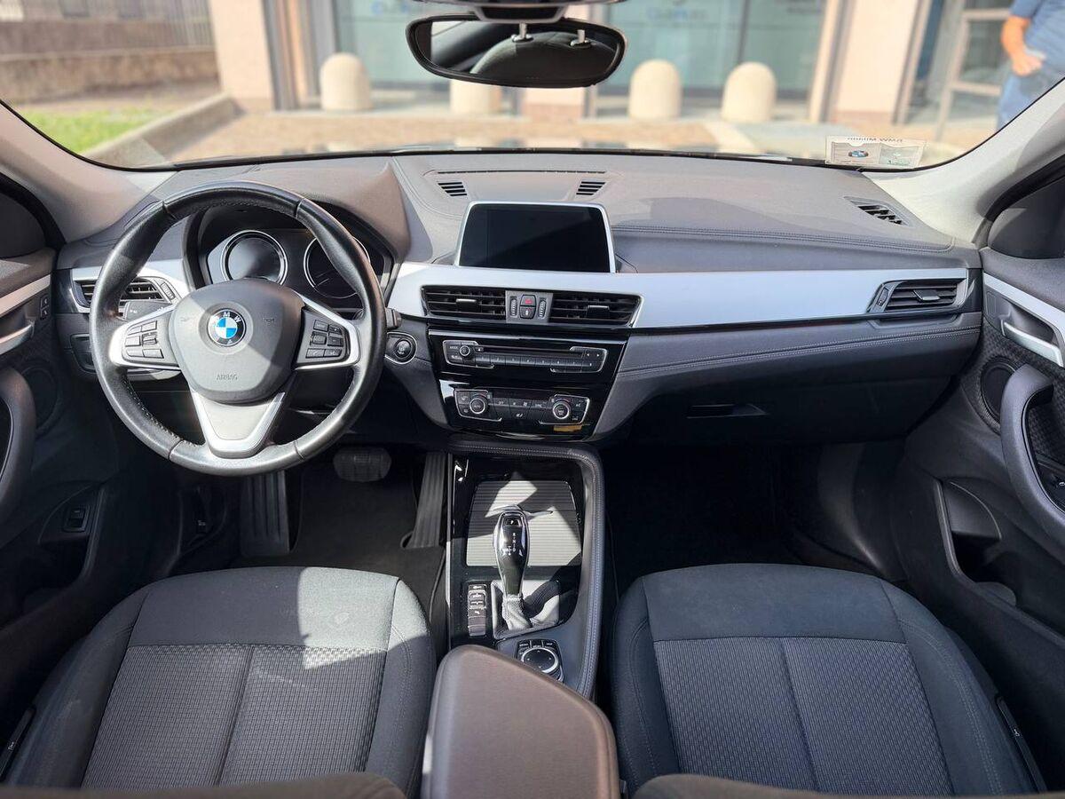 BMW X2 Sdrive18d Business X auto