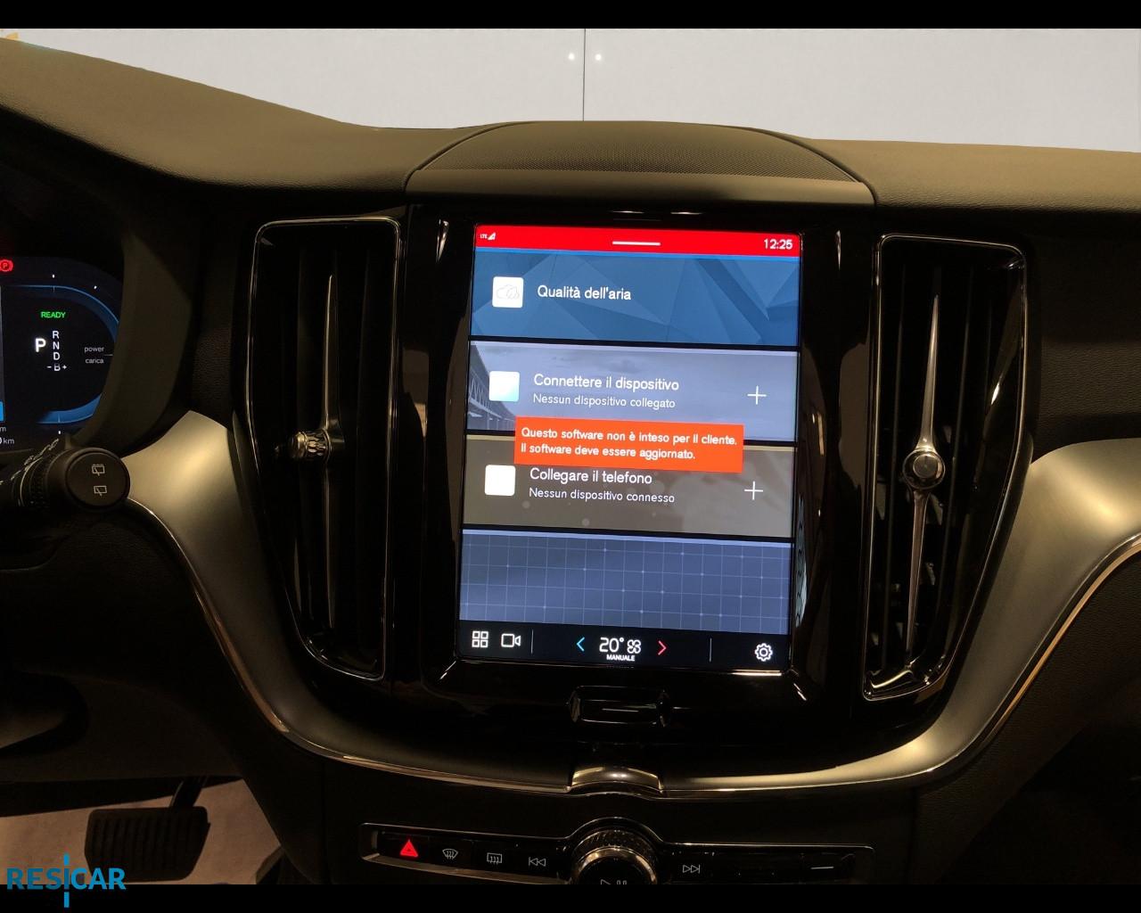 VOLVO XC60 RECHARGE T6 AWD PLUG-IN CORE BRIGHT
