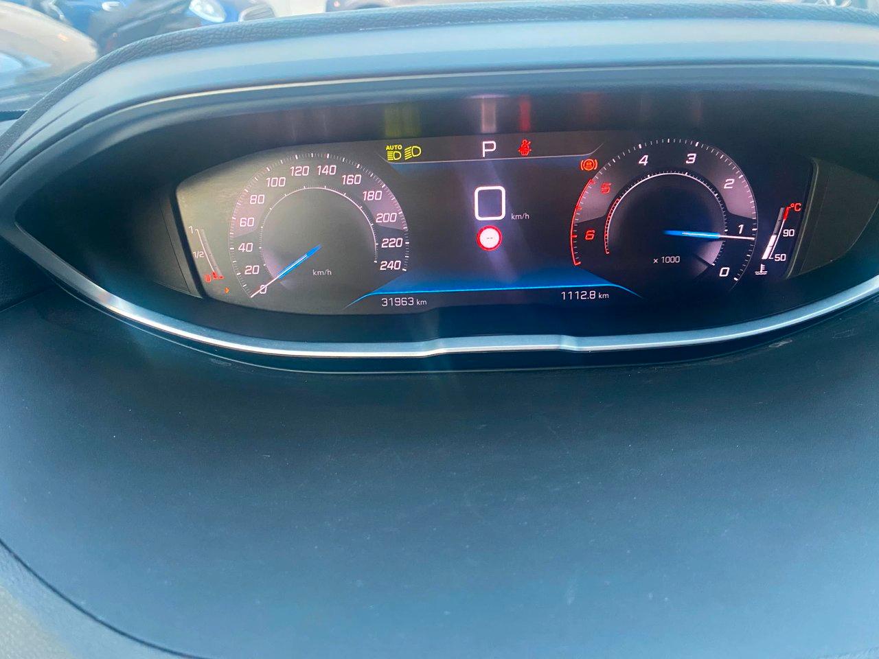 Peugeot 3008 3008 1.5 bluehdi GT s&s 130cv eat8