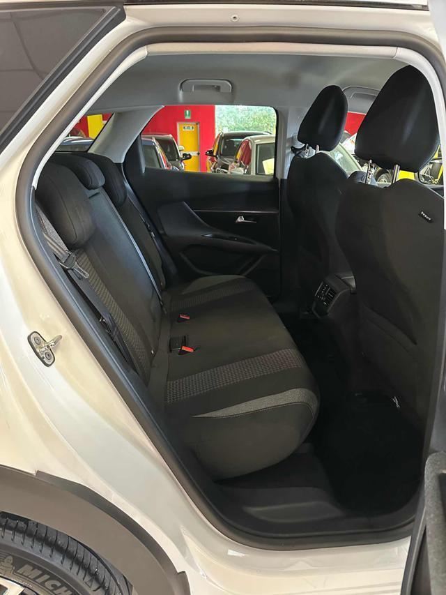 PEUGEOT 3008 BlueHDi 130 *CAMBIO AUTOMATICO TELECAMERA/