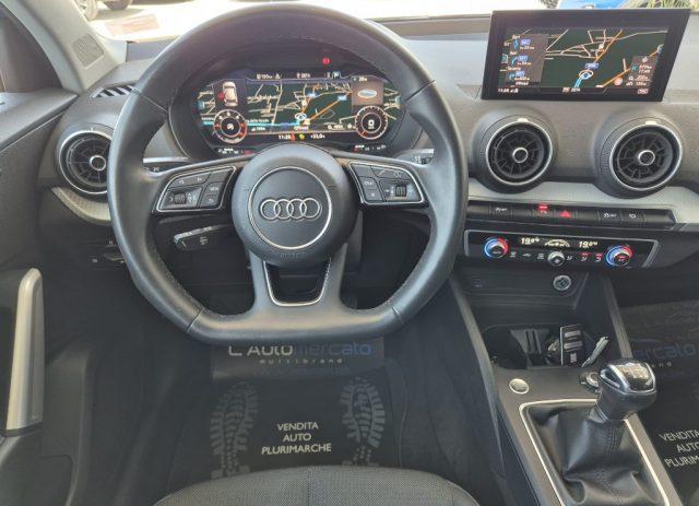 AUDI Q2 30 TDI S line Edition