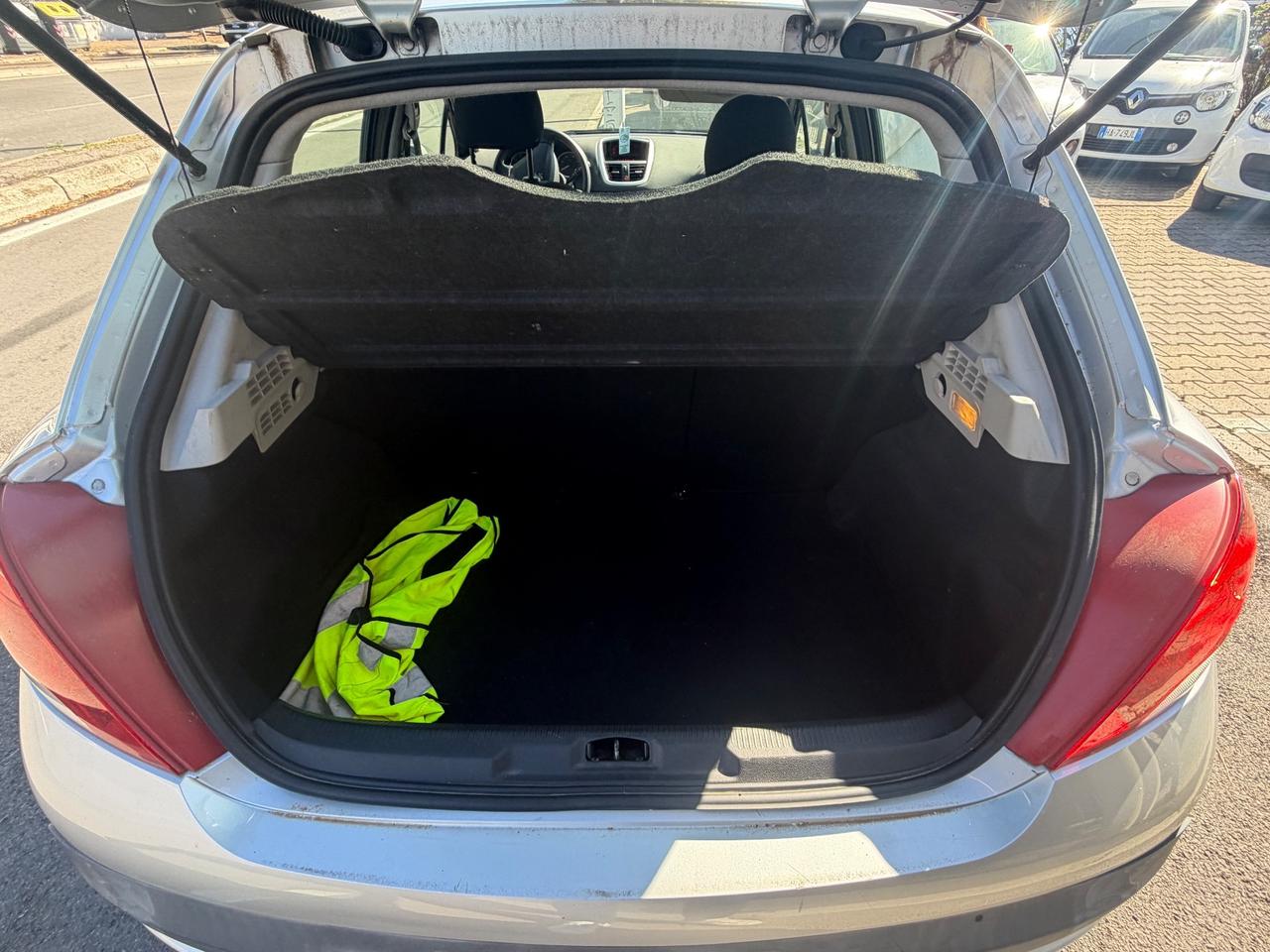Peugeot 207 gpl 5porte manuale