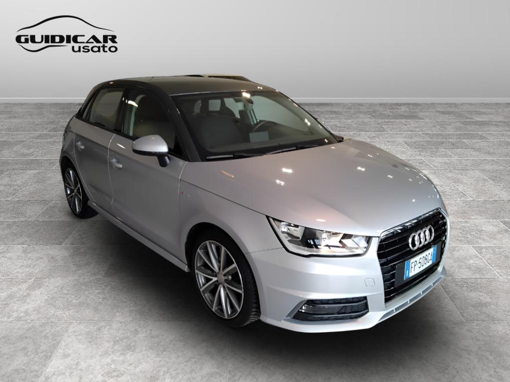 AUDI A1 I 2015 Sportback - A1 Sportback 1.4 tdi Admired
