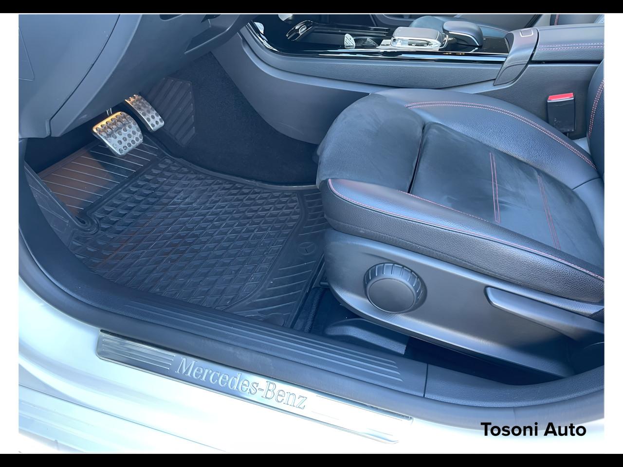 Mercedes-Benz A 200 Premium auto