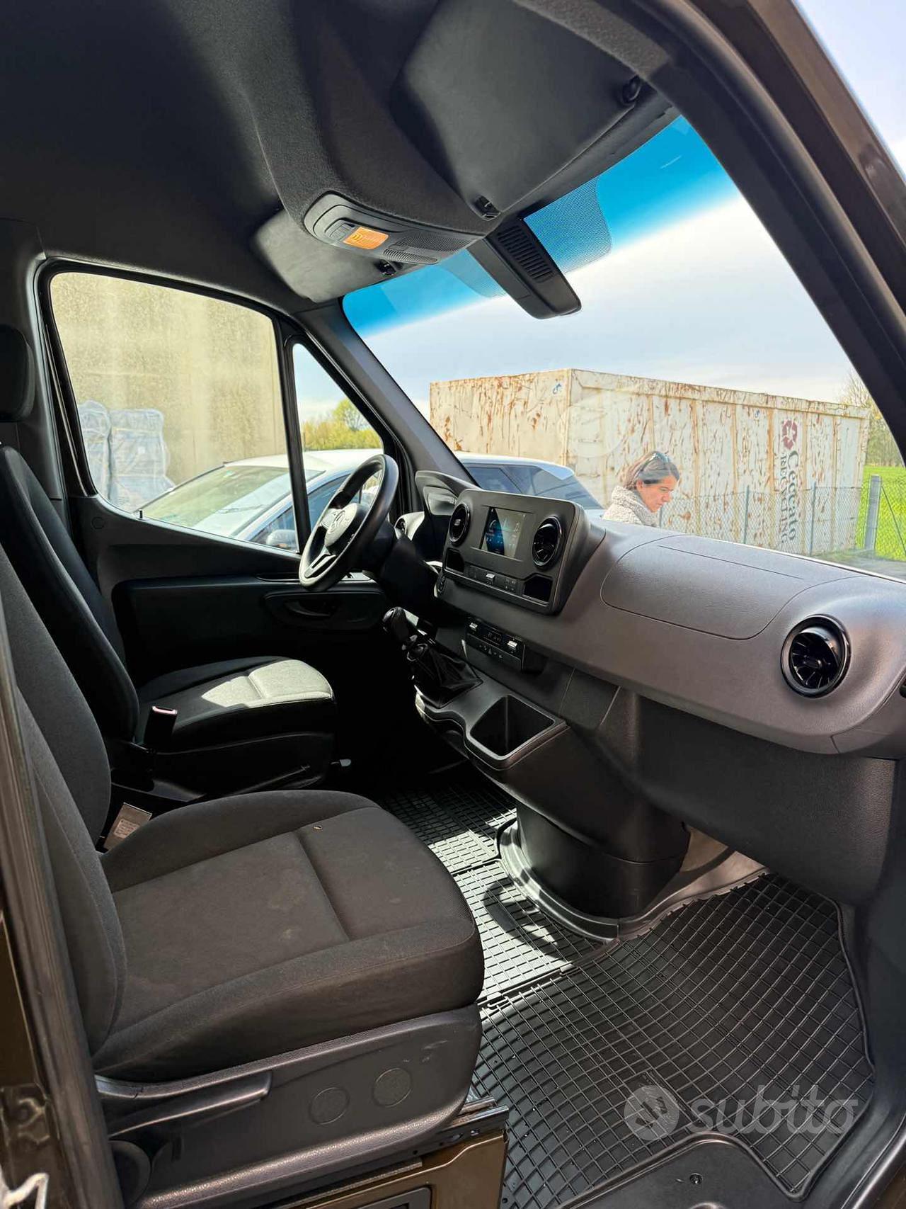 MERCEDES-BENZ Sprinter F39/33 311 CDI FWD TA Fur