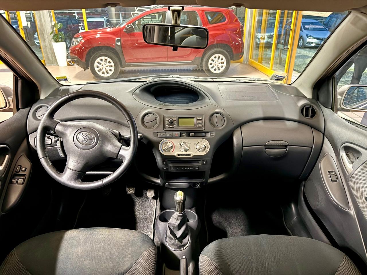 Toyota Yaris 1.0benzina 65cv Neopatentati
