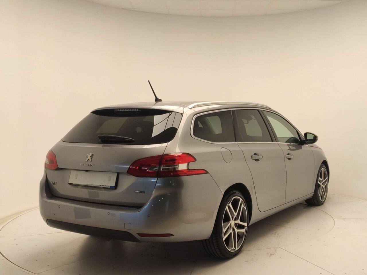 Peugeot 308 BlueHDi 150 S&S SW Allure