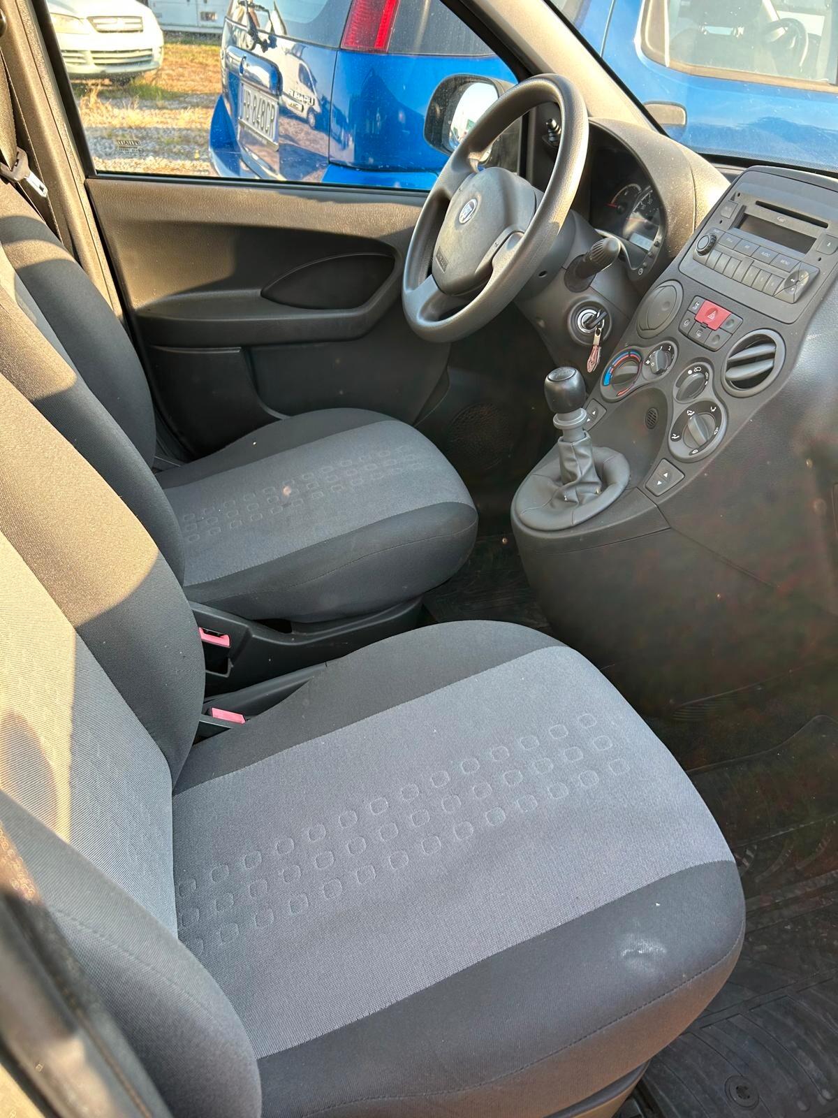 Fiat Panda 1.2 Dynamic ok neo patentati