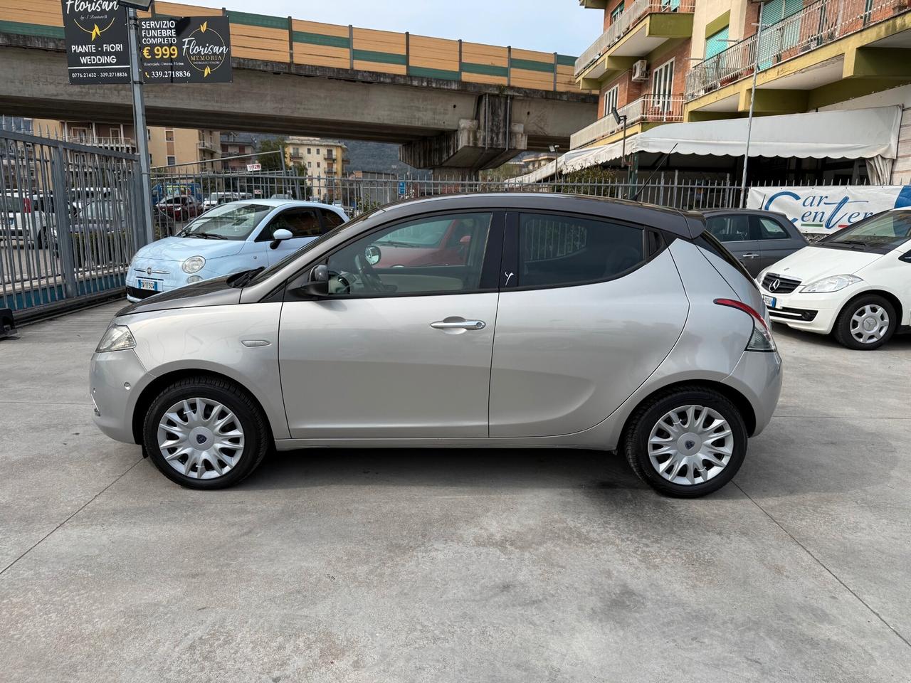 YPSILON 1.2 BENZ. 2014 139.000KM-OK NEOPATENTATI